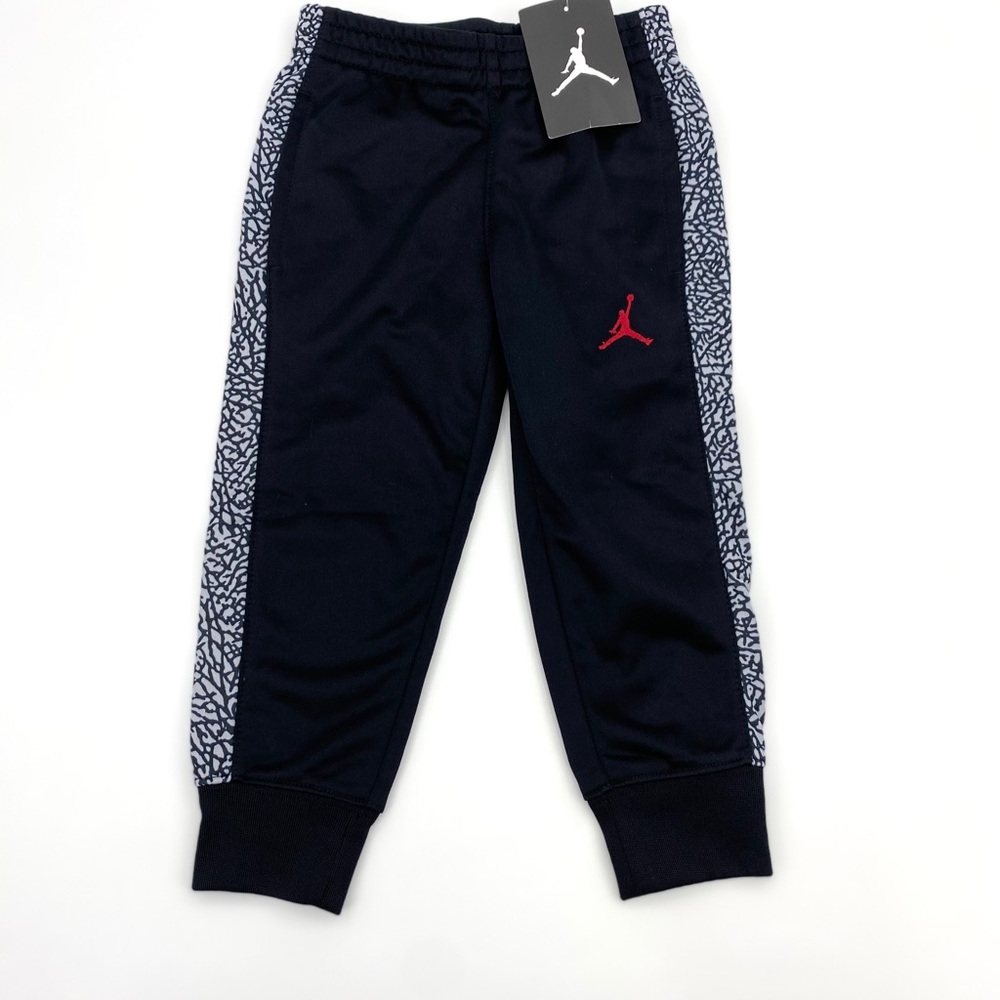 Jordan ‘Black/Cement/White’ Joggers Boy’s Size 2T